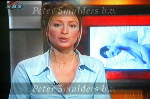 Amsterdam 12 Mei 2004
Rebecca Loos voor de eerste keer als presentatrice voor \