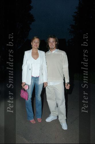 Alkmaar 13 April 2004
Rebecca loos (ex-vriendin David Beckhamwith met broer