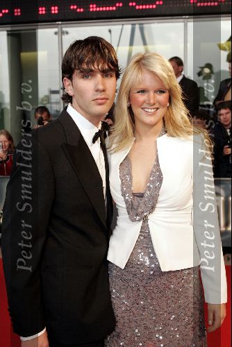 Rotterdam  10 mei 2004
Uitreiking Musical Awards in nieuw Luxor.
dochter Tineke Schouten met vriend