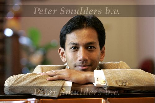 Zeist 18 mei 2004
Wibi Soerjadi