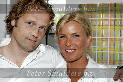 Laren 16 mei 2004
Presentatie boek Sjoerd Pleisier. Anita Witsier met vriend