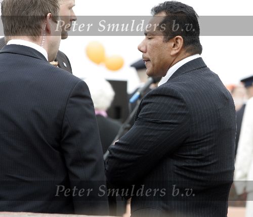 Scheveningen 30 april 2005
Koningin Beatrix viert 25 jarig jubileum.
beveiliging met kogelvrij vest