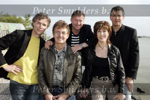 Volendam 13 mei 2005
Opening Paling sound museum. Carola Smit en Jan Keizer Jan Tuyp Jack Veerman en ..BZN