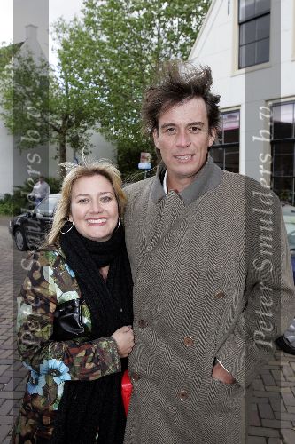 Nigtevecht 7 mei 2005
Trouwen Wilbert Gieske in Nigtevecht.
Casper v Bohemen met vrouw
