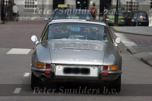 Weesp 1 mei 2005
Chris Zegers Wendy v Dijk en Sem in Porsche cabrio