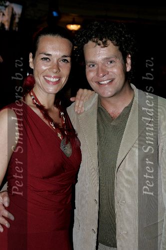 Amsterdam 30 mei 2005
Presentatie Boek Mary Dresselhuys in schouwburg amsterdam.
Dirk Zeelenberg met vriendin