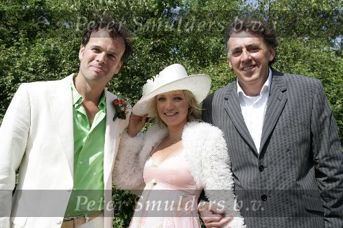 Joure 28 mei 2005
Trouwen Yvonne Jaspers en Pieter v d Beukering.
Yvonne en Ed Nijpels