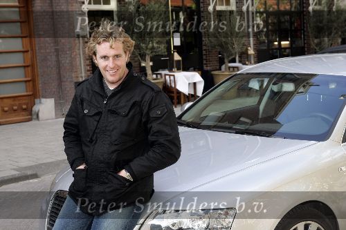 Amsterdam 11 mei 2005
Edwin Smulders bij zijn audi a6