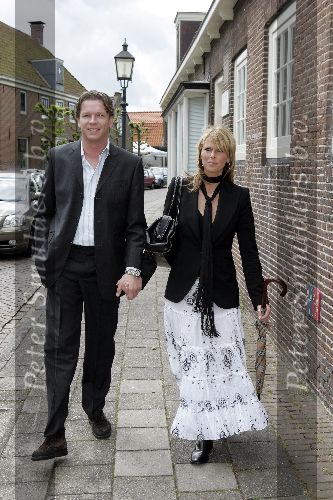 Nigtevecht 7 mei 2005
Trouwen Wilbert Gieske in Nigtevecht.
Gert Jan v Dahle met vriendin