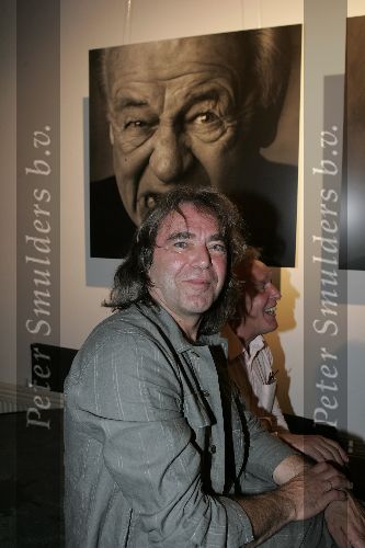 Naarden 12 mei 2005
Presentatie boek schreeuwen/huilen van Govert de Roos bij Arsenaal.
Govert de Roos