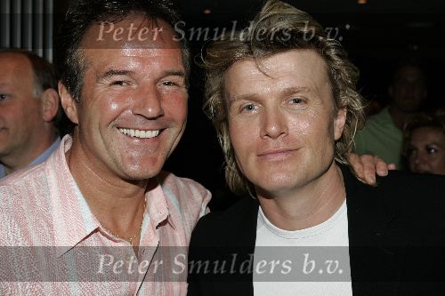 Scheveningen 2 mei 2005
Society lunch in Holland casino.
Hans Klok met vriend