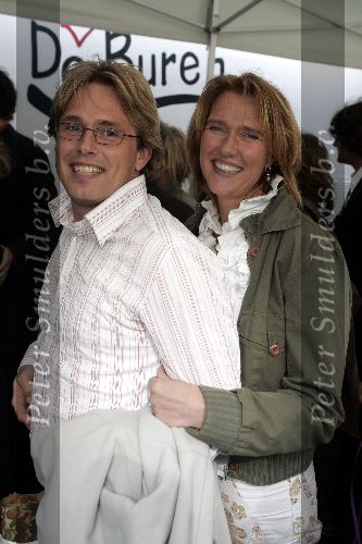 Nigtevecht 7 mei 2005
Trouwen Wilbert Gieske in kerk in Nigtevecht.  
Ingeborg Wieten met vriend Albert jan