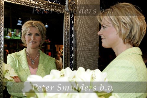 Houten 19 mei 2006
Opening house of talent van Irene Moors.
Irene Moors