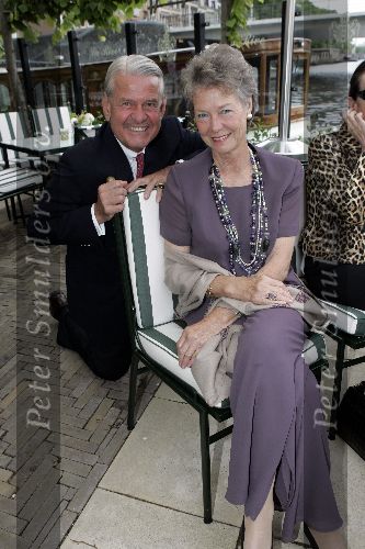Amsterdam 25 mei 2005
Presentatie blad Rich in Amstel Hotel.
Jaap Rost Onnes en Mary rost Onnes
