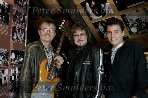 Volendam 13 mei 2005
Opening Paling sound museum. Jan Smit  Piet Veerman en Jan Tuyp