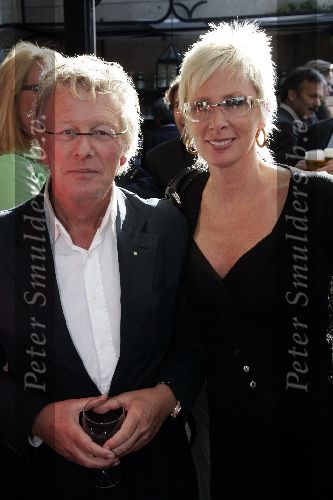 Amsterdam 14 juni 2005
Haringparty bij hilton hotel.
Jan des Bouvrie met Monique des Bouvrie