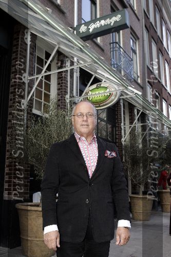 Amsterdam 11 mei 2005
Frans Molenaar feestje 65 jaar bij Le garage.
Joop Braakhekke