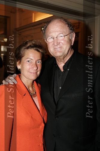 Amsterdam 30 mei 2005
Presentatie Boek Mary Dresselhuys in schouwburg amsterdam.
Janine v d Ende en Joop v d Ende
