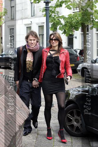Nigtevecht 7 mei 2005
Trouwen Wilbert Gieske in kerk in Nigtevecht.  
Lieke v Lexmond met vriend  Jeroen