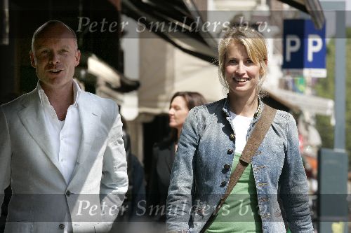 Amsterdam 13 mei 2005
Anouk Smulders en Mart Visser op pc hooftstraat.