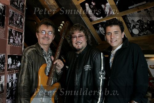 Volendam 13 mei 2005
Opening Paling sound museum. Jan Smit  Piet Veerman en Jan Tuyp