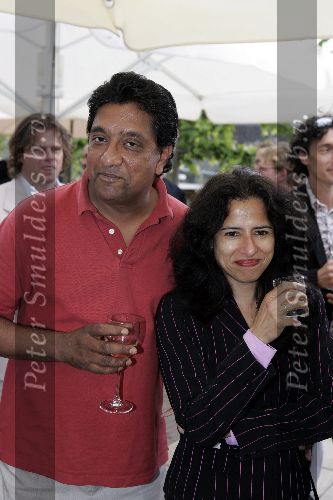 Amsterdam 25 mei 2005
Presentatie blad Rich in Amstel Hotel.
Prem Radhakishun met vrouw