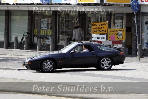 Amsterdam 14 mei 2005
Reinout oerlemans in porsche