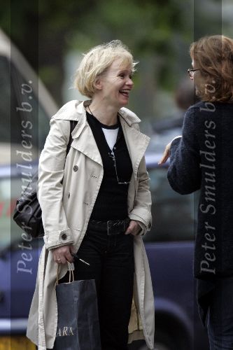 Amsterdam  3 mei 2005
Renee Soutendijk op cornelis schuytstraat