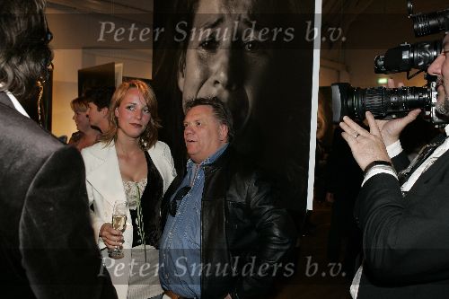 Naarden 12 mei 2005
Presentatie boek schreeuwen/huilen van Govert de Roos bij Arsenaal.
Alwien Tulner en Rob Vurens
