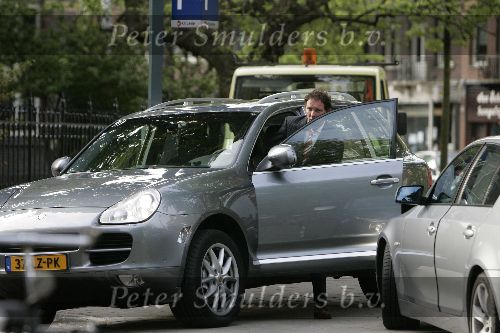 Amsterdam 24 mei 2005
Beyonce vertrekt bij College Hotel. 
Robert Leroy is haar chauffeur in Porsche Cayenne jeep