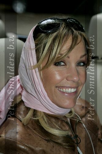 Vierhouten 29 mei 2005
Rally met cabrio\'s vanwege 10 jarig bestaan Beau Monde.
Tanja Jess met hoofddoek
