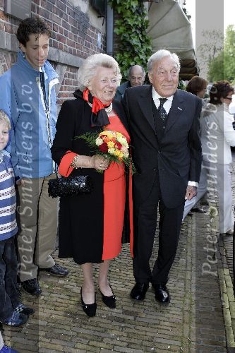 Naarden 18 mei 2005
Trouwen Tonnie des Bouvrie en Geert Loman in stadhuis Naarden.