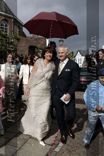 Nigtevecht 7 mei 2005
Trouwen Wilbert Gieske in kerk in Nigtevecht.onder paraplu