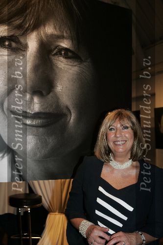Naarden 12 mei 2005
Presentatie boek schreeuwen/huilen van Govert de Roos bij Arsenaal.
Willeke Alberti
