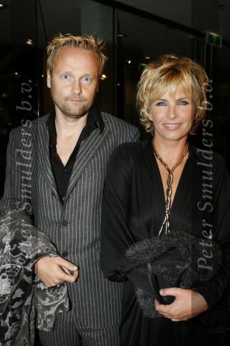 Amsterdam 20 oktober 2006
Uitreiking televizierring in het ij theater.
Anita Witsier en haar vriend
