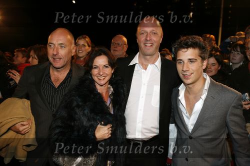 Apeldoorn 2 november 2006
Premiere My fair lady.
Joey v d Velde en Haye v d Heyden Annemieke Ruyten en Alfred v d Heuvel 
Peter Smulders bv