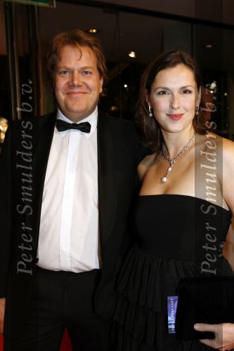 Amsterdam 20 oktober 2006
Uitreiking televizierring in het ij theater.
Anniko v Santen met vriend