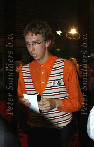 Amsterdam 20 oktober 2006
Uitreiking televizierring in het ij theater.
Adje v Nispel ( Arijan v Bavel )  die bij Paul de Leeuw altijd in het programma zit