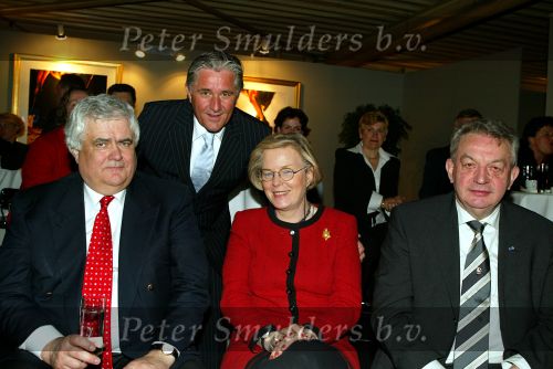 Den Bosch 22 maaart 2003
Indoor brabant 2003
Hanja Maij weggen met man Carol Dona en Gerrit Braks