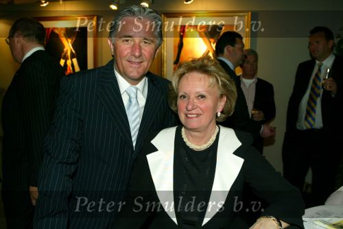 Den Bosch 22 maaart 2003
Indoor brabant 2003
Carol Dona en Joke de Boer



peter smulders bv