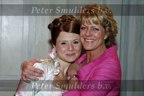 Apeldoorn 2 november 2006
Premiere My fair lady met Celine Purcell en Thom Hoffman.
Celine en Simone Kleinsma