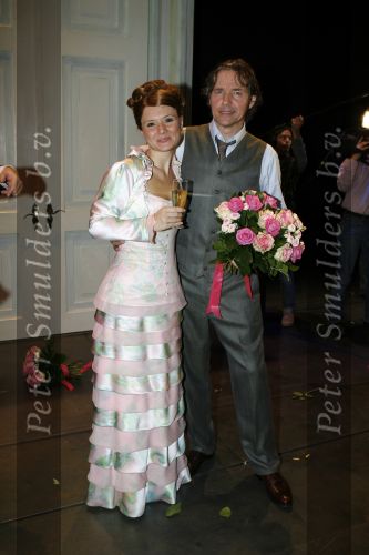 Apeldoorn 2 november 2006
Premiere My fair lady met Celine Purcell en Thom Hoffman.
Thom en Celine