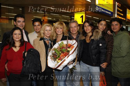 Noordwijk, 5 november 2006 
Hans Breukhoven viert de verjaardag van zijn moeder in Hotel Huis ter Duin. Verder op de foto: Connie Breukhoven, Constanza Breukhoven, Jordi Breukhoven en zijn vrouw, Marvin Breukhoven, Shanna Breukhoven en Edwin Breukhoven met zijn vrouw Ageeth Breukhoven.