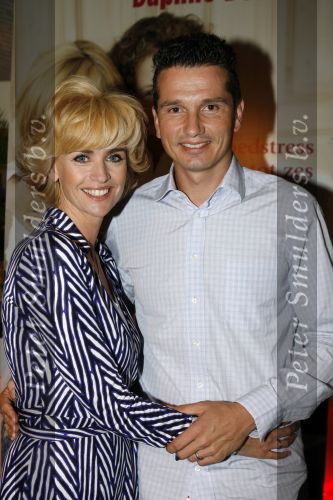 Naarden 31 oktober 2006
Daphne Deckers bij presentatie van haar nieuwe boek.met Richard Krajicek