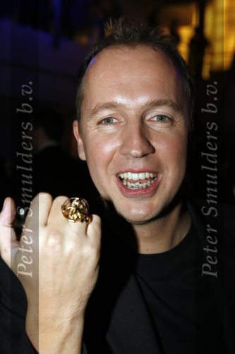 Amsterdam 20 oktober 2006
Uitreiking televizierring in het ij theater.
Edwin Evers met ring voor beste dj