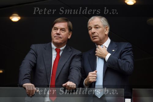 Amsterdam 12 november 2006
AJAX-PSV 0-1 in de arena.
Frits Schuitema en Peter Swinkels
Peter Smulders bv