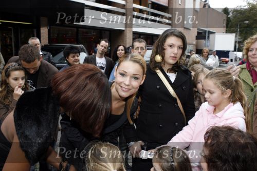 Den Bosch 22 oktober 2006
Premiere Grease in Den Bosch.
jasmine sendar en froukje de both