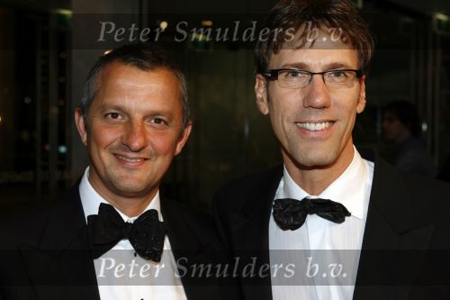 Amsterdam 20 oktober 2006
uitreiking televizierring in ij theater.
Hans Schiffers met vriend
