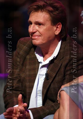 Baarn 26 oktober 2006
Tooske Ragas presenteert het nieuwe sbs programma Je wordt bedankt met daarin Gerard Joling. Henny Huisman huilend