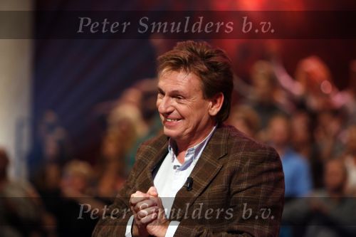 Baarn 26 oktober 2006
Tooske Ragas presenteert het nieuwe sbs programma Je wordt bedankt met daarin Gerard Joling. Henny Huisman huilend
